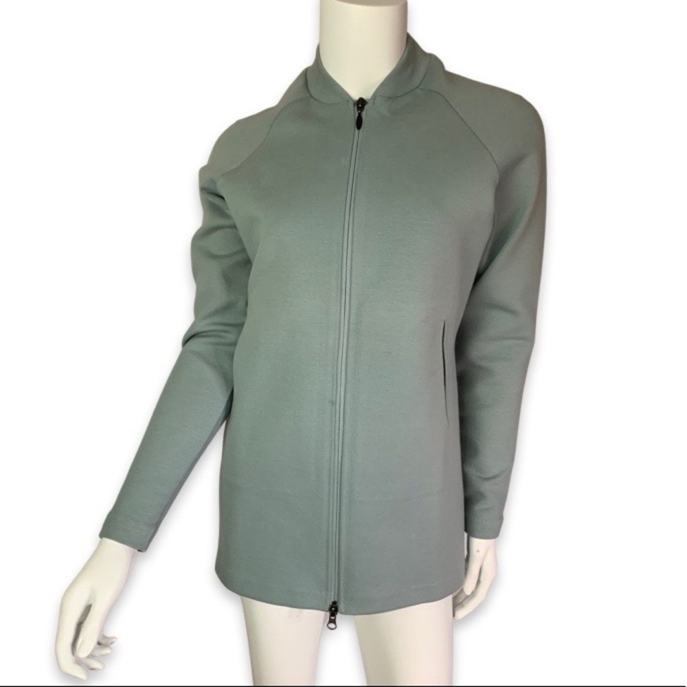 RYU Ethos Long Bomber in size XS